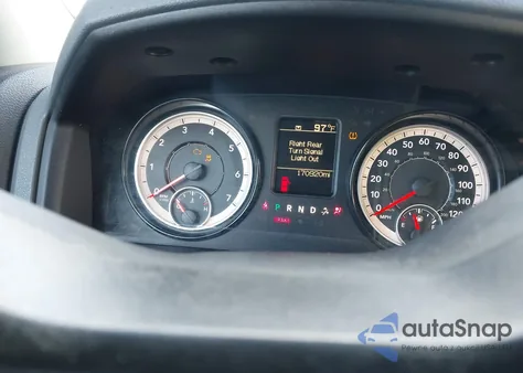 2018 Ram 1500 Tradesman 4X4 6'4 Box из США, поврежденный, VIN 1C6RR7FT0JS307592